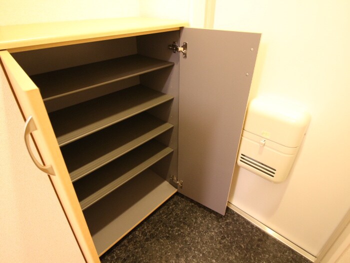 物件内観写真22　(靴箱)