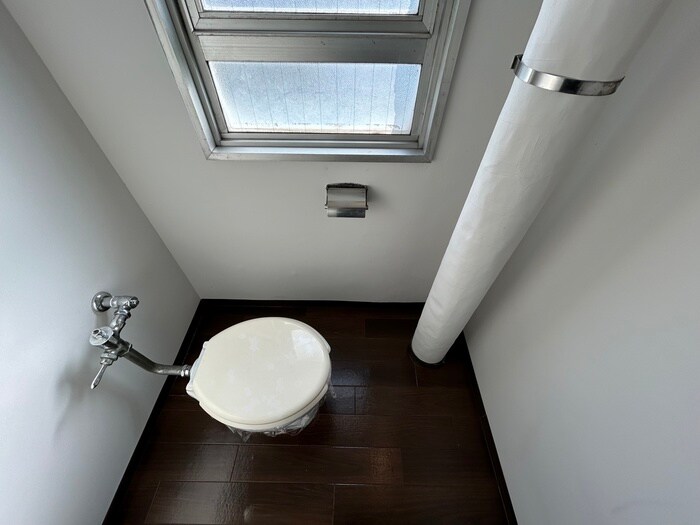 物件内観写真14　(トイレ)