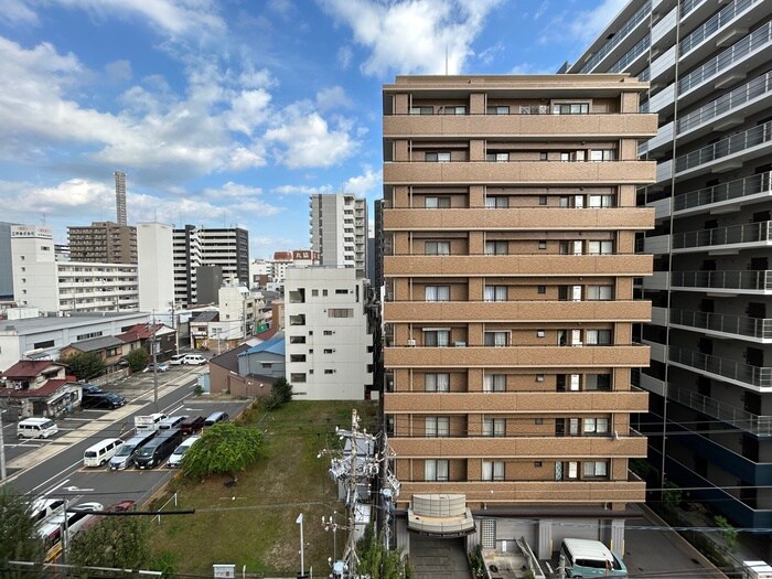 物件内観写真22　(室内からの展望)