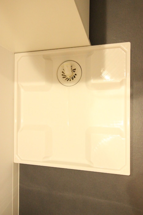 物件内観写真16　(洗濯機置場)