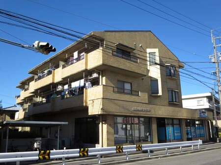 ＧＲＥＥＮ ＨＯＵＳＥ外観写真