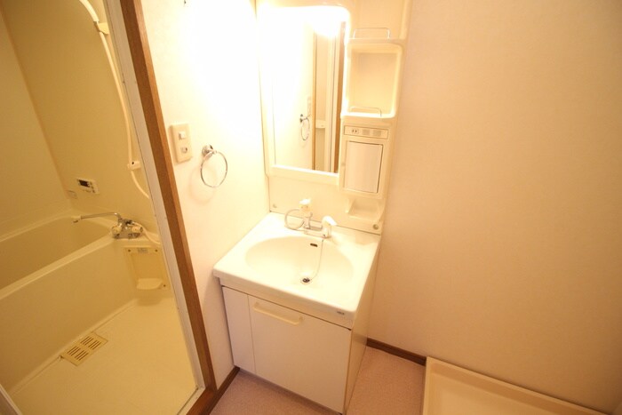 物件内観写真10　(洗面)