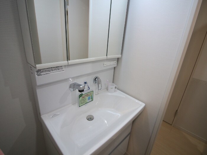 物件内観写真14　(洗面)