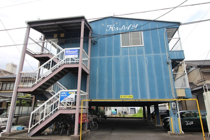 物件外観写真1　(外観写真)