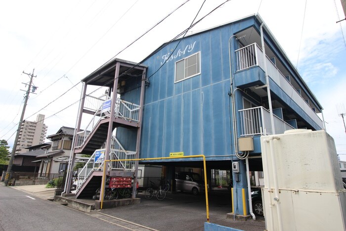 物件外観写真6　(外観写真)