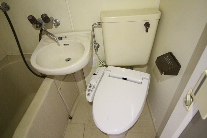 物件内観写真13　(トイレ)