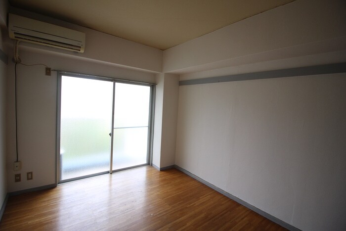 物件内観写真18　(居室)