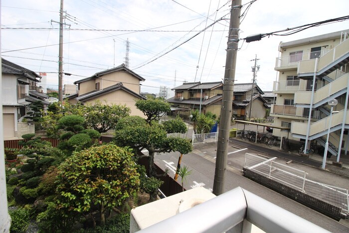 物件内観写真22　(室内からの展望)