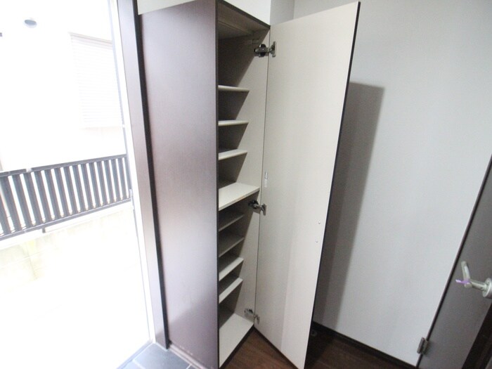 物件内観写真20　(靴箱)