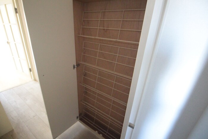 物件内観写真12　(靴箱)