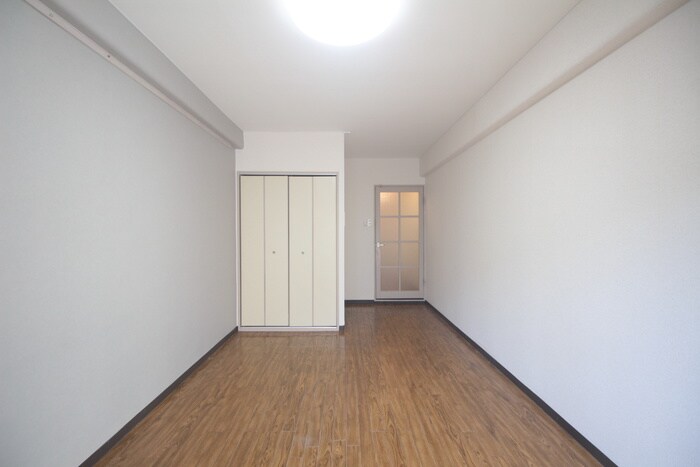 物件内観写真13　(居室)