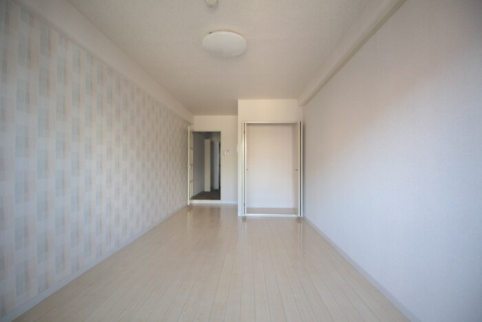 物件内観写真13　(居室)