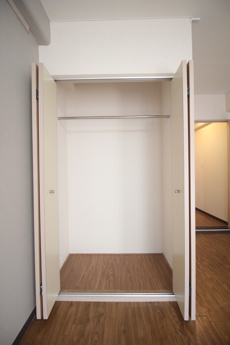 物件内観写真14　(収納)