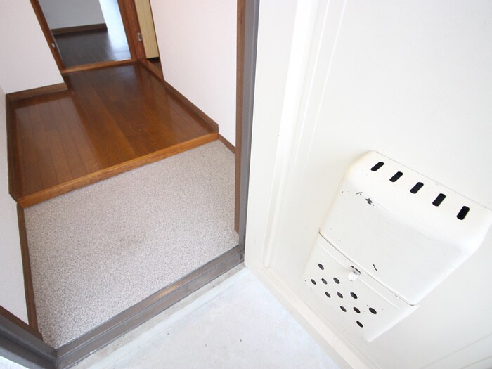 物件内観写真21　(玄関)