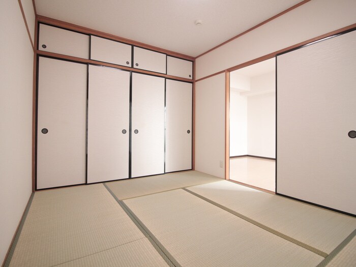 物件内観写真8　(居室)