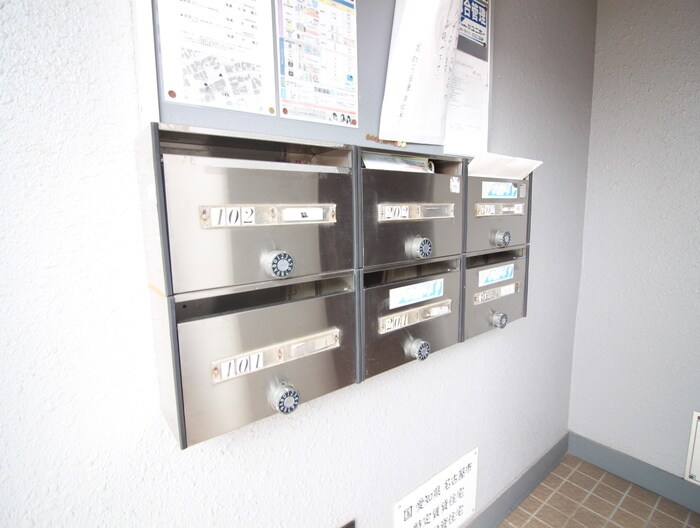 物件外観写真6　(建物設備)