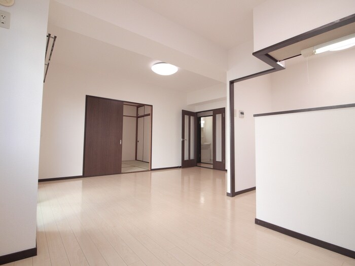 物件内観写真21　(居室)