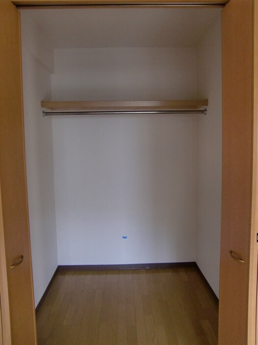 物件内観写真9　(収納)