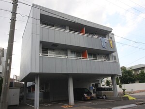 カーサ尾頭橋外観写真