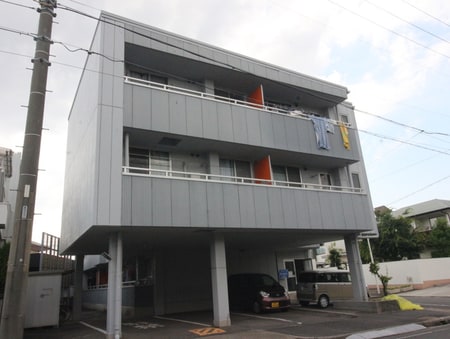 カーサ尾頭橋外観写真