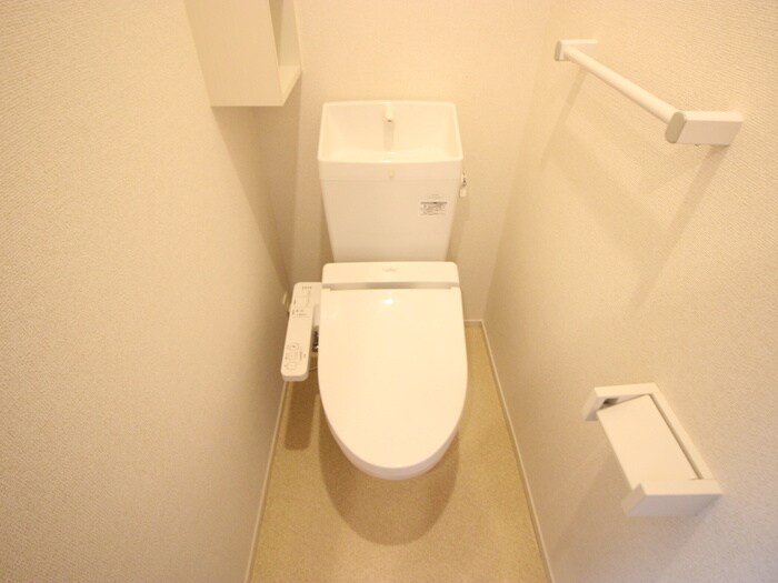 物件内観写真13　(トイレ)