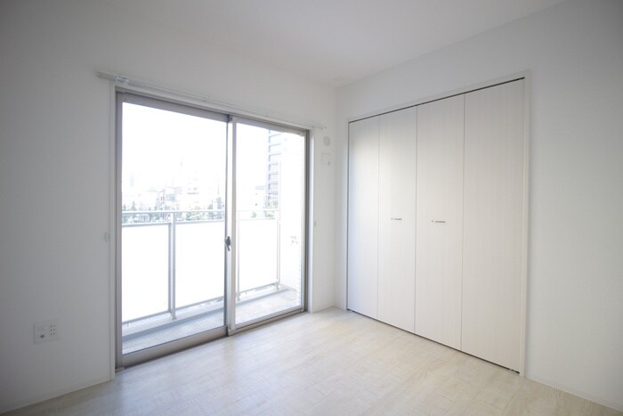 物件内観写真10　(居室)