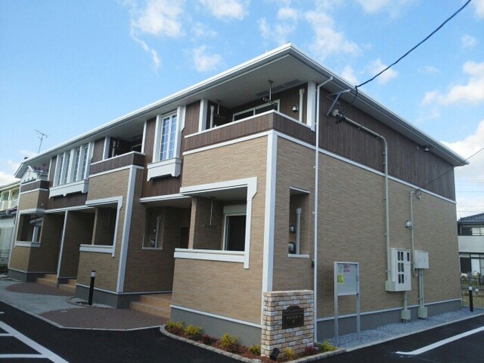 物件外観写真1　(外観写真)