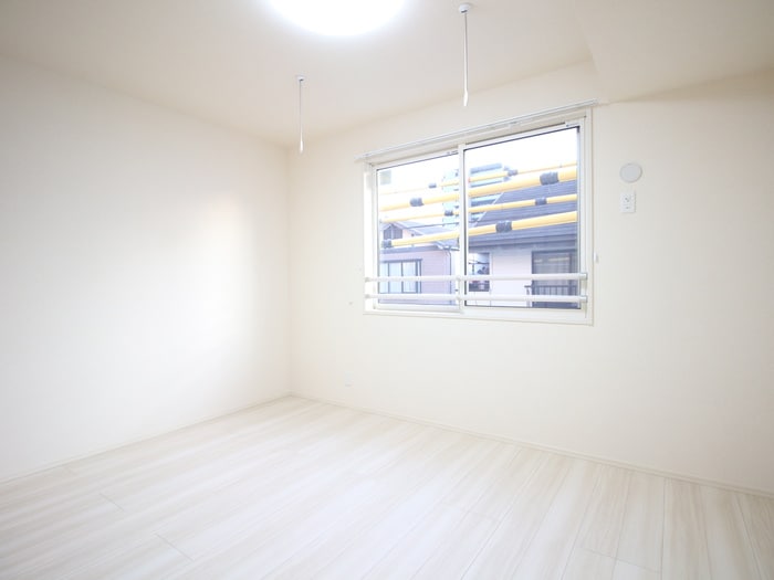 物件内観写真10　(居室)