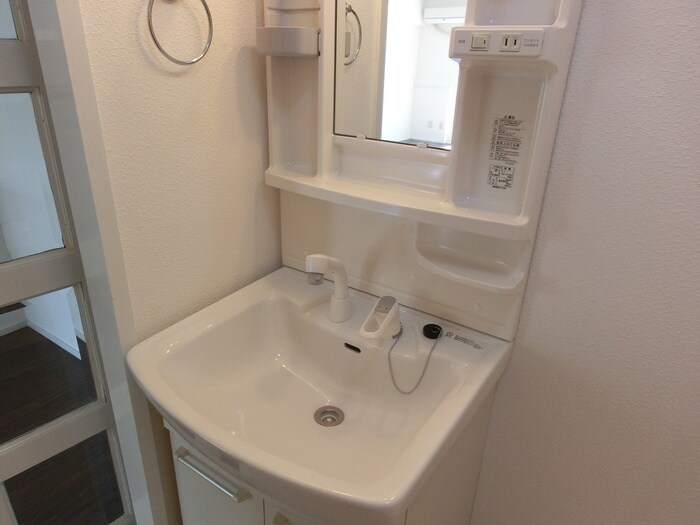 物件内観写真13　(洗面)