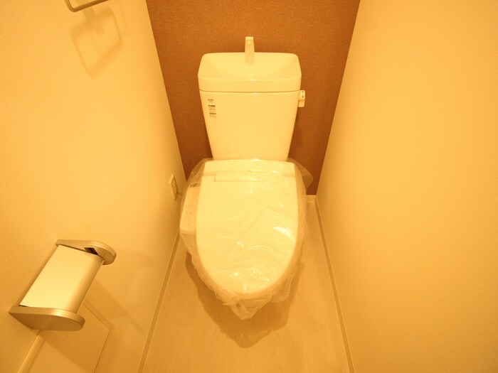 物件内観写真14　(トイレ)