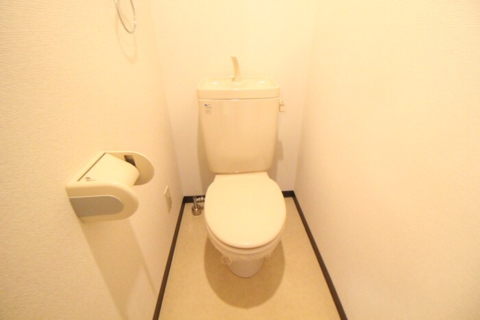 物件内観写真13　(トイレ)