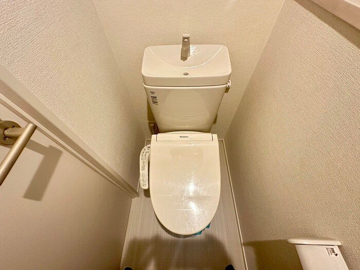 物件内観写真12　(トイレ)