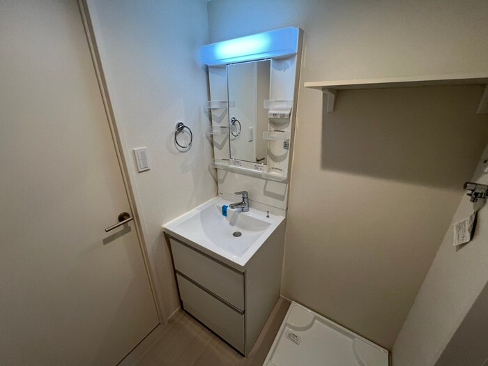 物件内観写真13　(洗面)