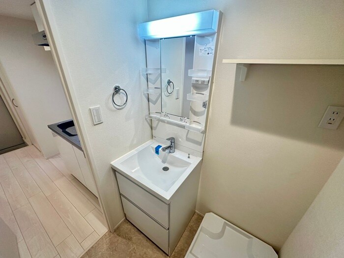 物件内観写真13　(洗面)