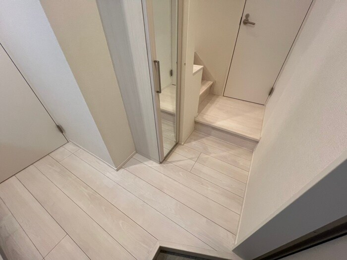 物件内観写真18　(廊下)