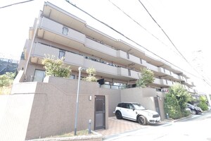 ﾗｲｵﾝｽﾞｶﾞｰﾃﾞﾝﾋﾙｽﾞ富士見台壱番館外観写真