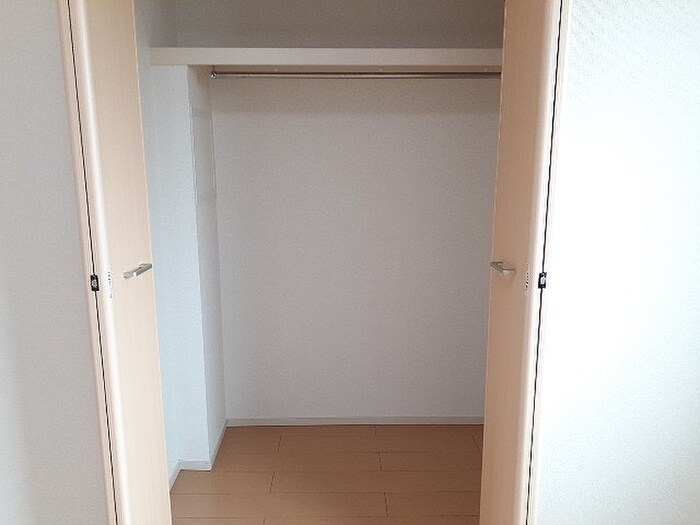 物件内観写真10　(収納)