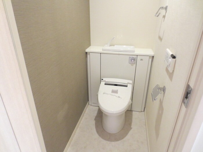 物件内観写真13　(トイレ)