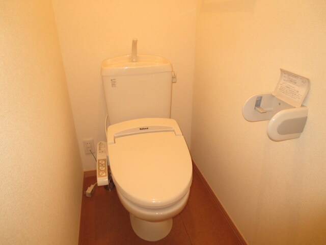 物件内観写真13　(トイレ)