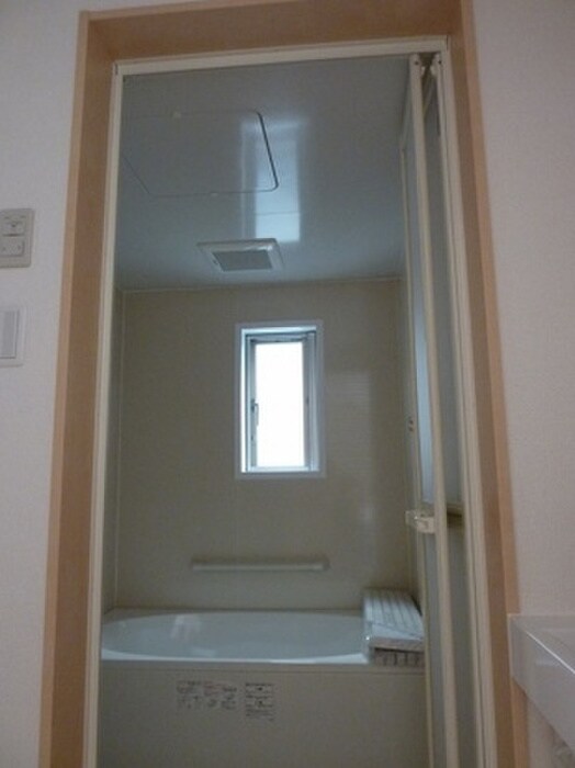 物件内観写真6　(バス／シャワールーム等)