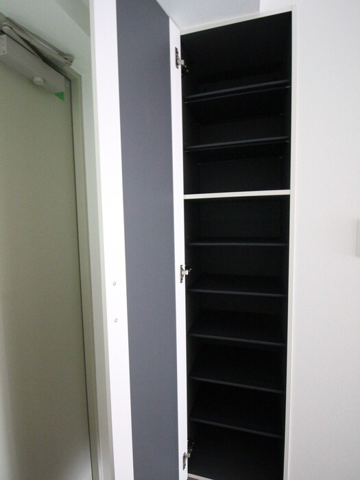 物件内観写真7　(靴箱)