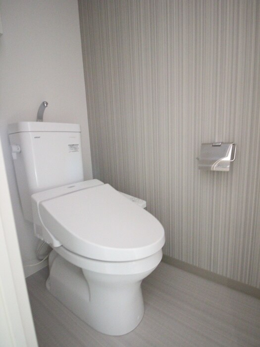 物件内観写真8　(トイレ)