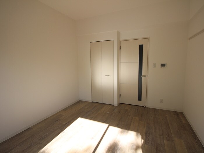 物件内観写真21　(居室)