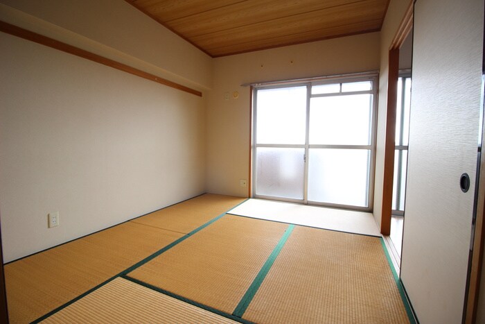 物件内観写真14　(居室)