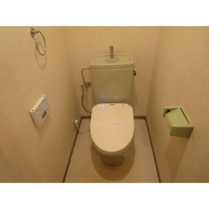 物件内観写真11　(トイレ)