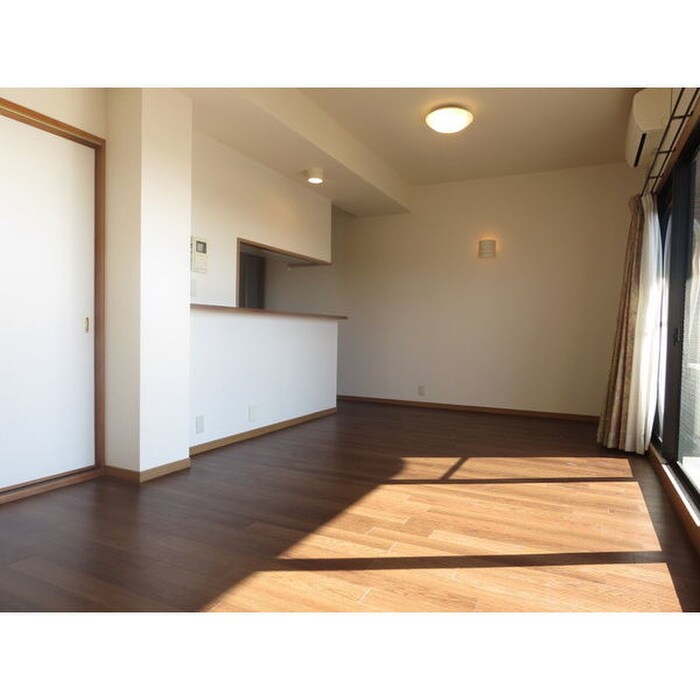 物件内観写真14　(居室)