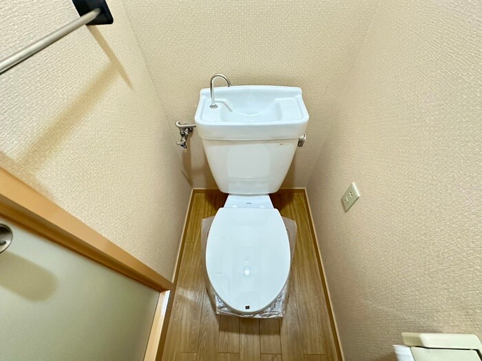物件内観写真12　(トイレ)