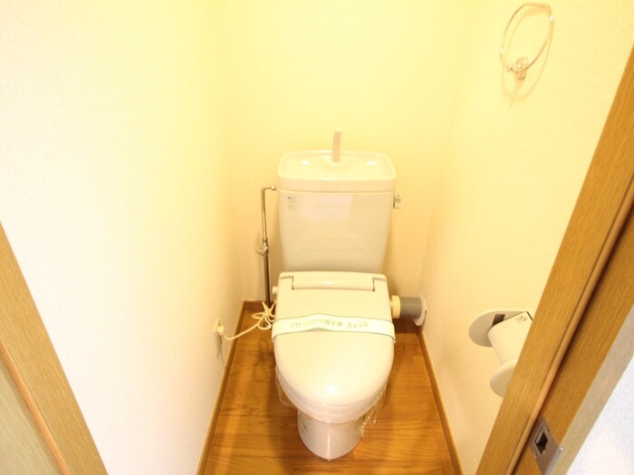 物件内観写真12　(トイレ)