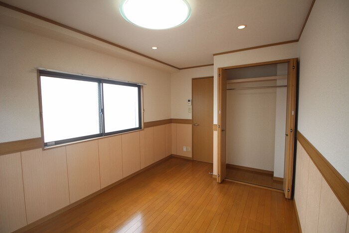 物件内観写真22　(居室)