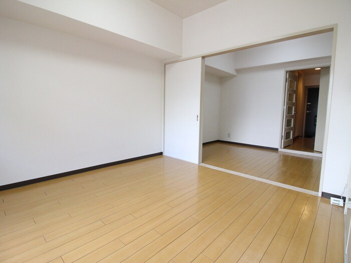 物件内観写真19　(居室)